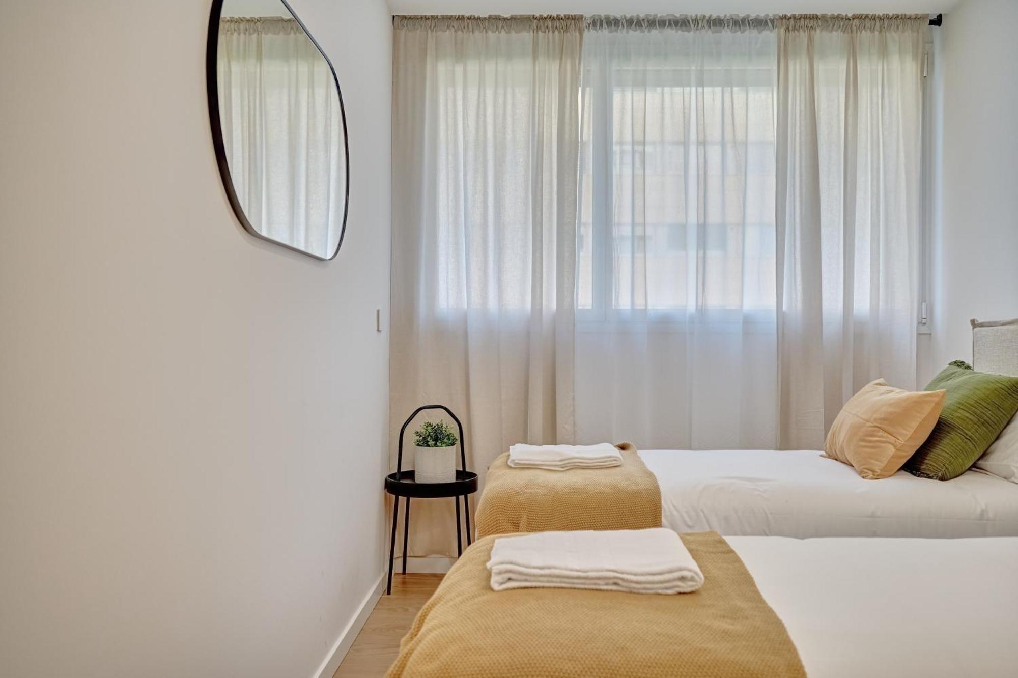 Apartamento Salesianos By Clabao بنبلونة المظهر الخارجي الصورة